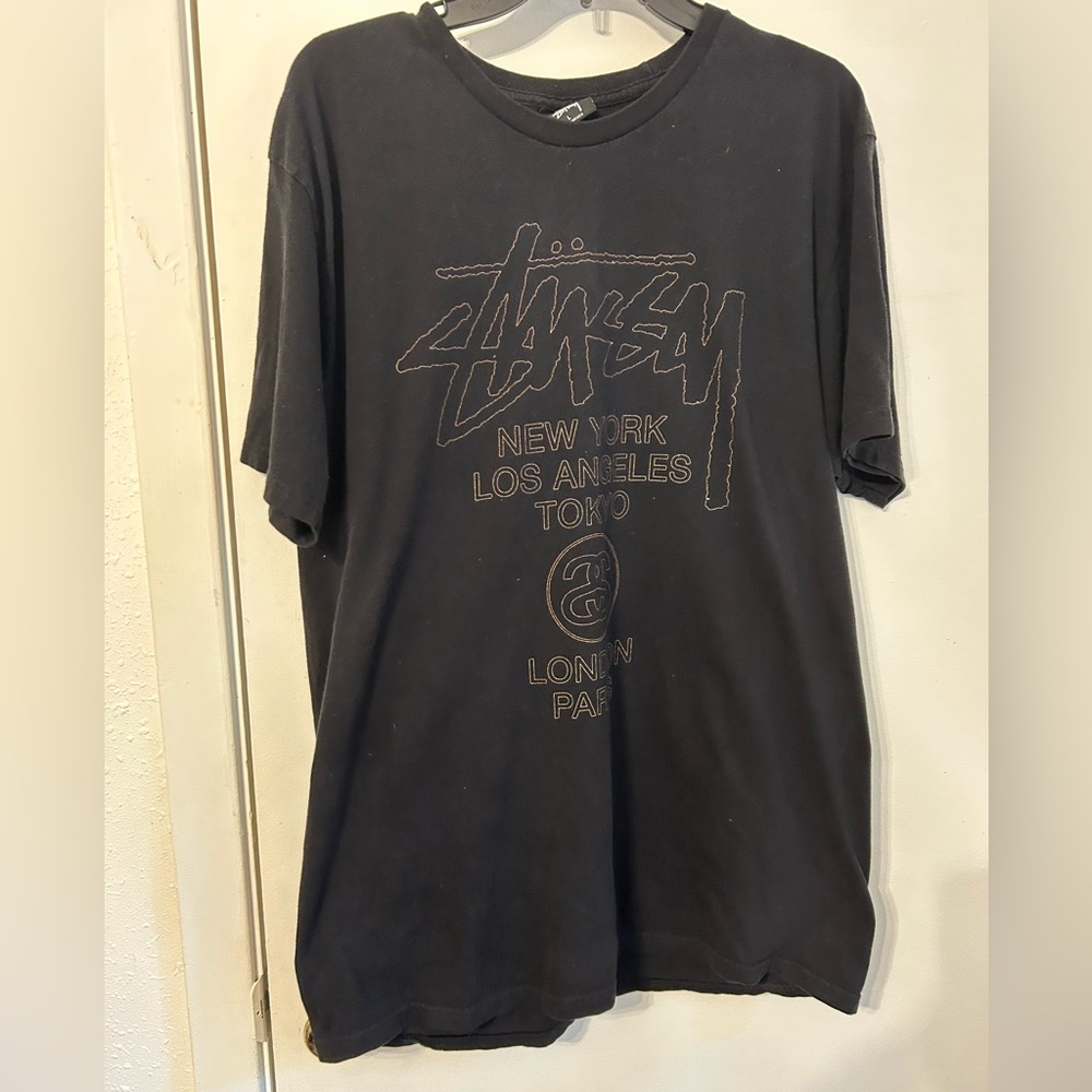 Stussy Black  Tshirt Unisex Lg Like New